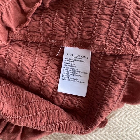 AE Ruched Stretchy Mauve Ruffle Tank - M - Picture 4 of 4